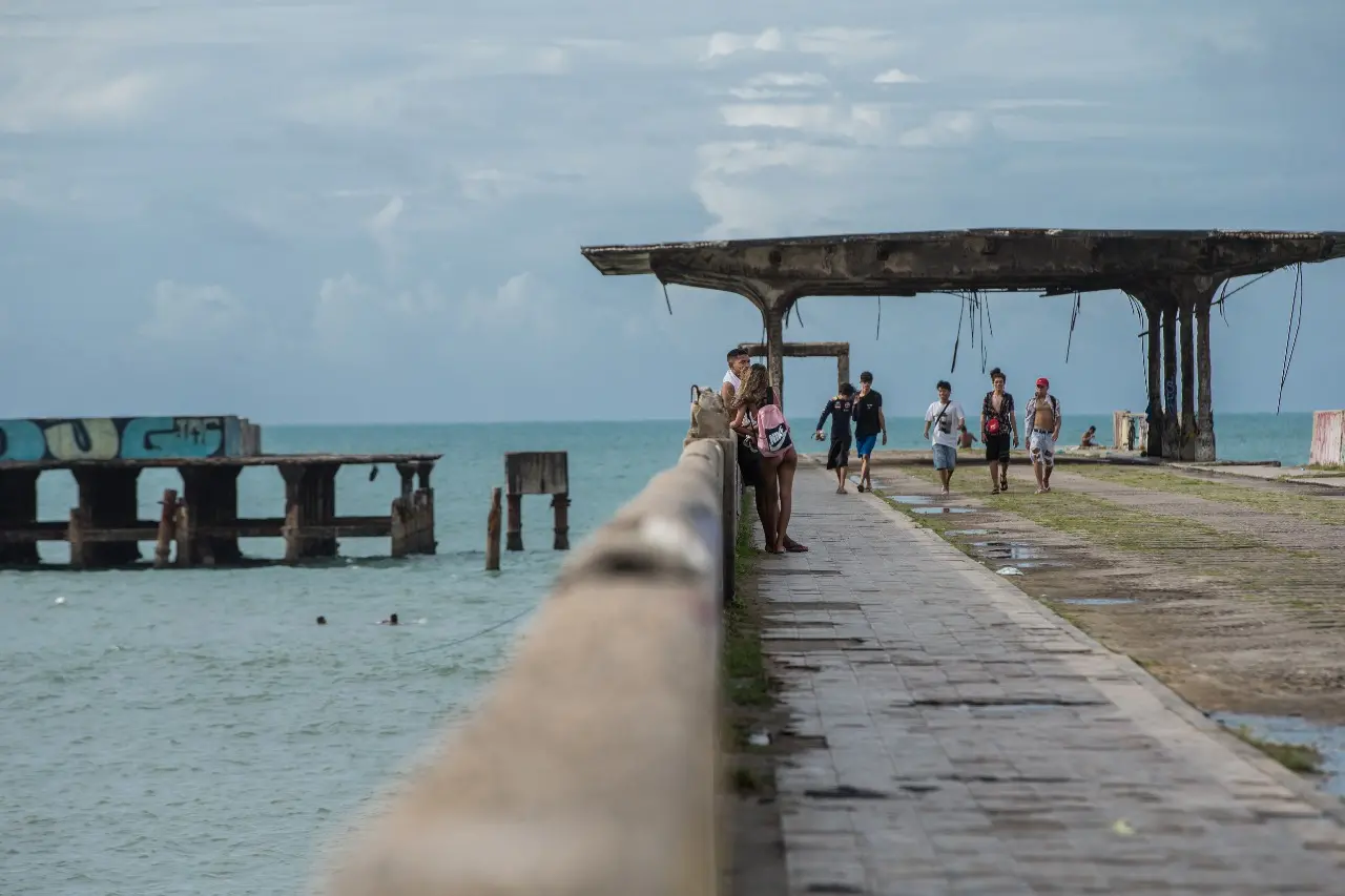 Imagem da notícia: Projeto prevê demolir Ponte Velha do Poço da Draga, erguida há mais de 100 anos em Fortaleza, diz SPU