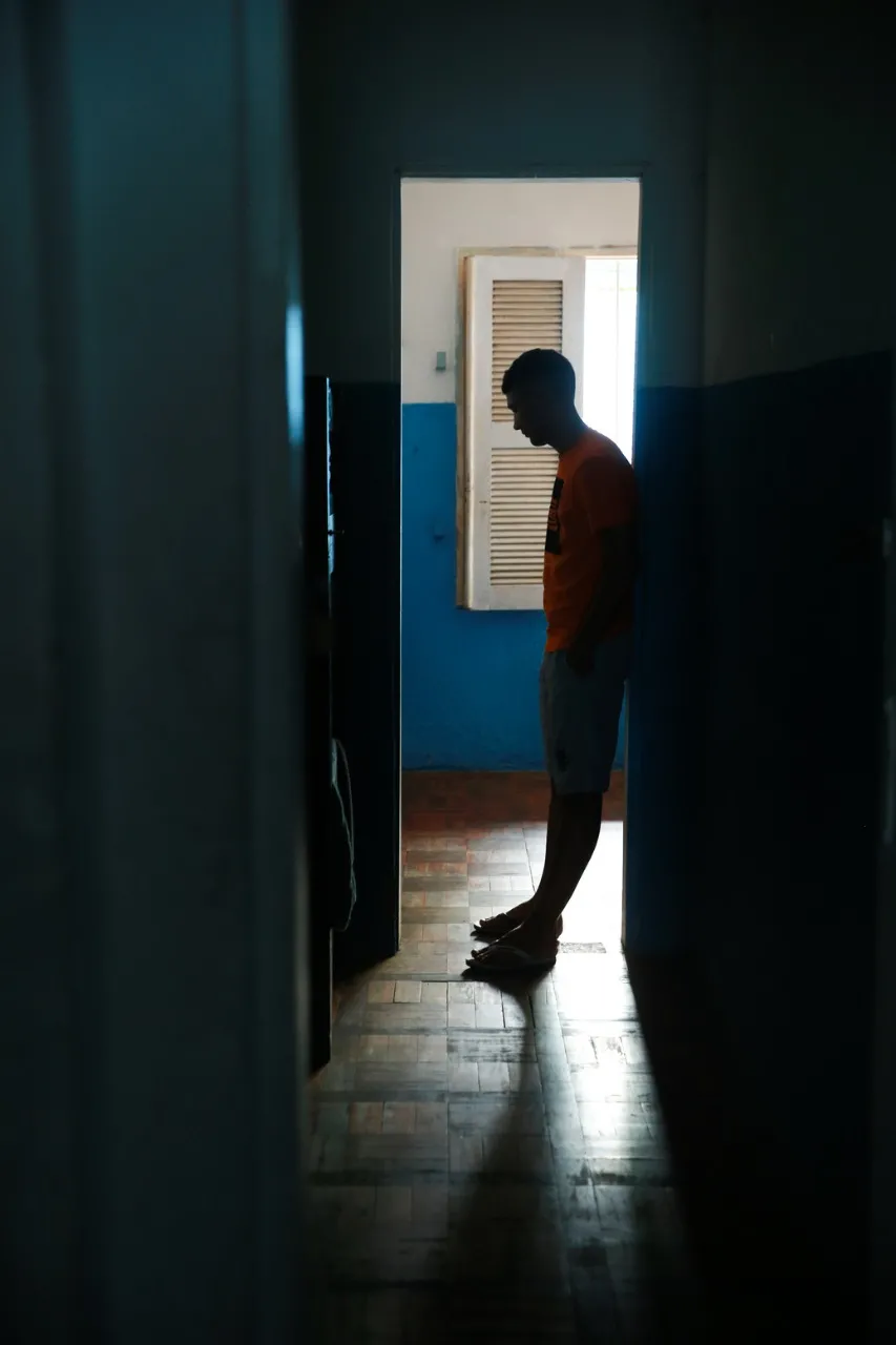 Ao atingir a maioridade, jovens precisam sair das unidades de acolhimento