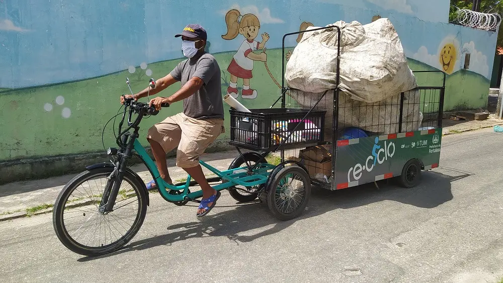 Imagem da notícia: Prefeitura seleciona startup para gerir coleta seletiva com triciclos em Fortaleza; veja locais