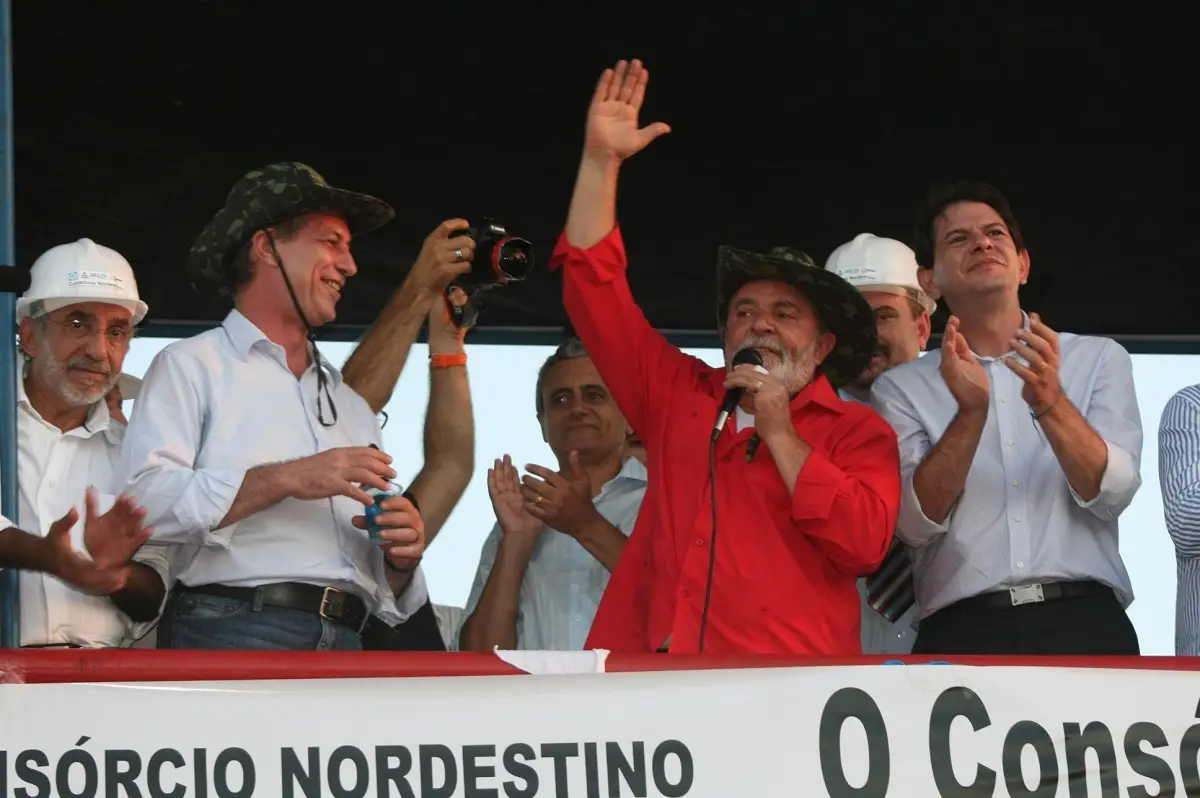 Imagem da notícia: Clima tenso entre PT e PDT no Ceará mobiliza bastidores e indiretas nas redes sociais