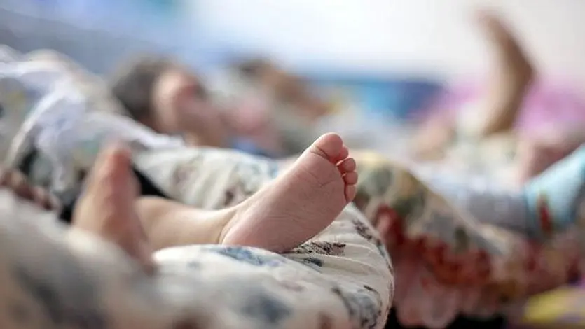 Imagem da notícia: Ministério da Saúde cria sala para monitorar casos desconhecidos de hepatite aguda em crianças