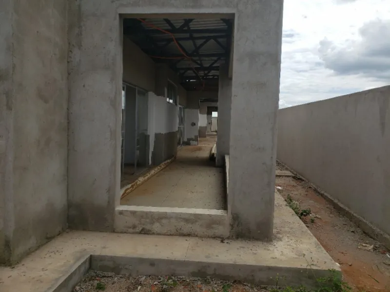 Creche com construção paralisada em Missão Velha.