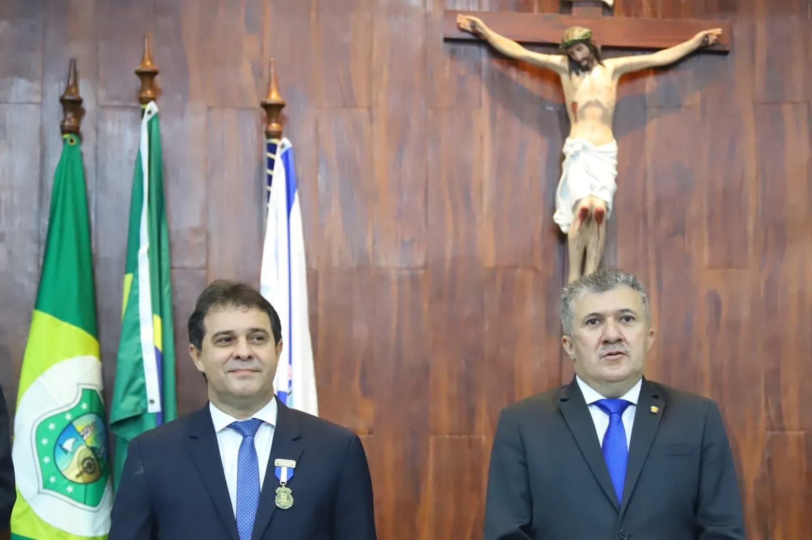 O presidente da Câmara Municipal, Antônio Henrique, correligionário de Evandro, foi o anfitrião do evento