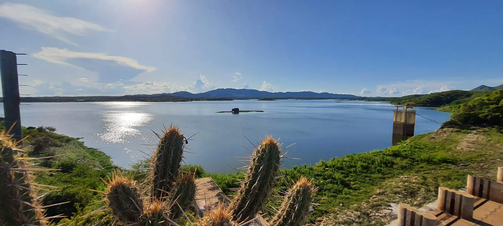O acumulado no Orós, segundo maior reservatório do Estado, em 2023 chegou a 50%.