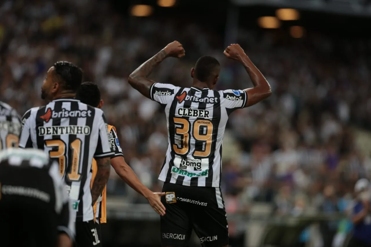 Cléber foi decisivo na vitória do Ceará contra o General Caballero nesta terça-feira (17) pela Copa Sul-Americana