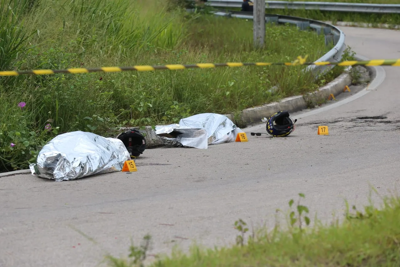 Agentes entraram em luta corporal com o suspeito, antes de serem baleados