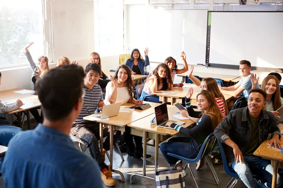 Imagem da notícia: Pedagogas relatam como a tecnologia é uma aliada na retomada das aulas pós-pandemia