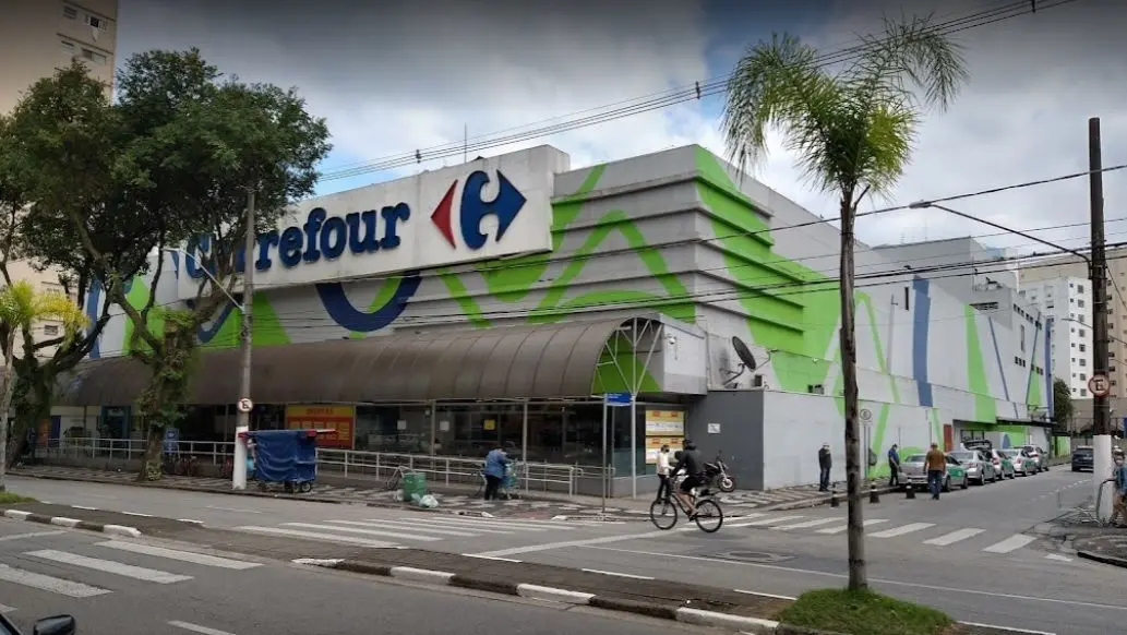 Imagem da notícia: Com compra do BIG, Carrefour passa a contar com 19 lojas no Ceará; veja unidades