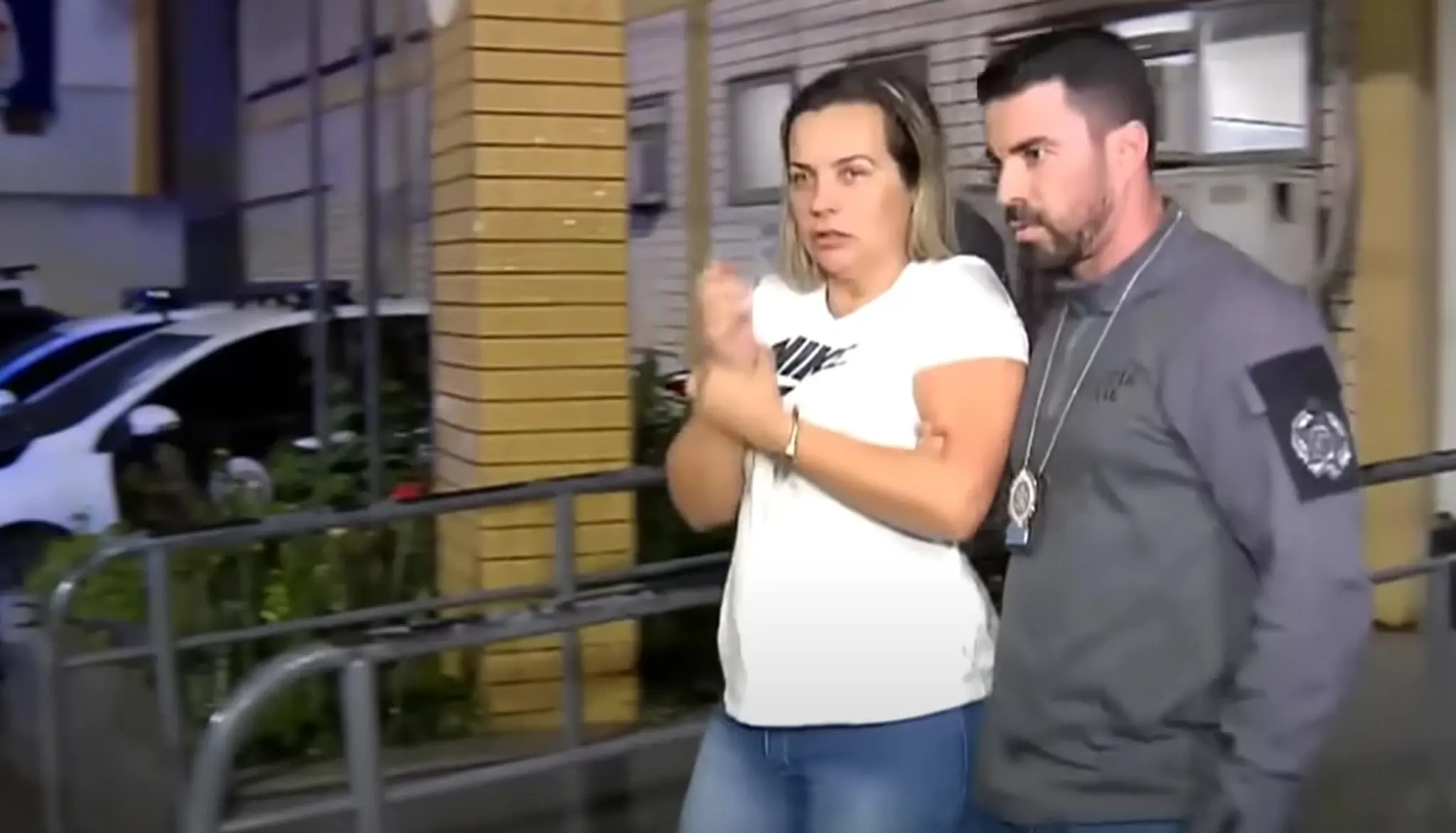Imagem da notícia: Madrasta suspeita de envenenamento já foi relacionada a outros crimes; saiba mais