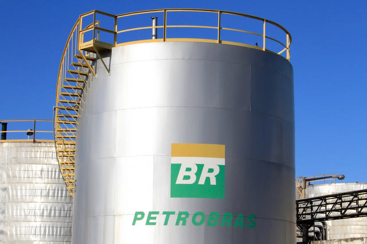 Imagem da notícia: Após comunicado da Petrobras, processo de compra da Lubnor seguirá, diz Grepar