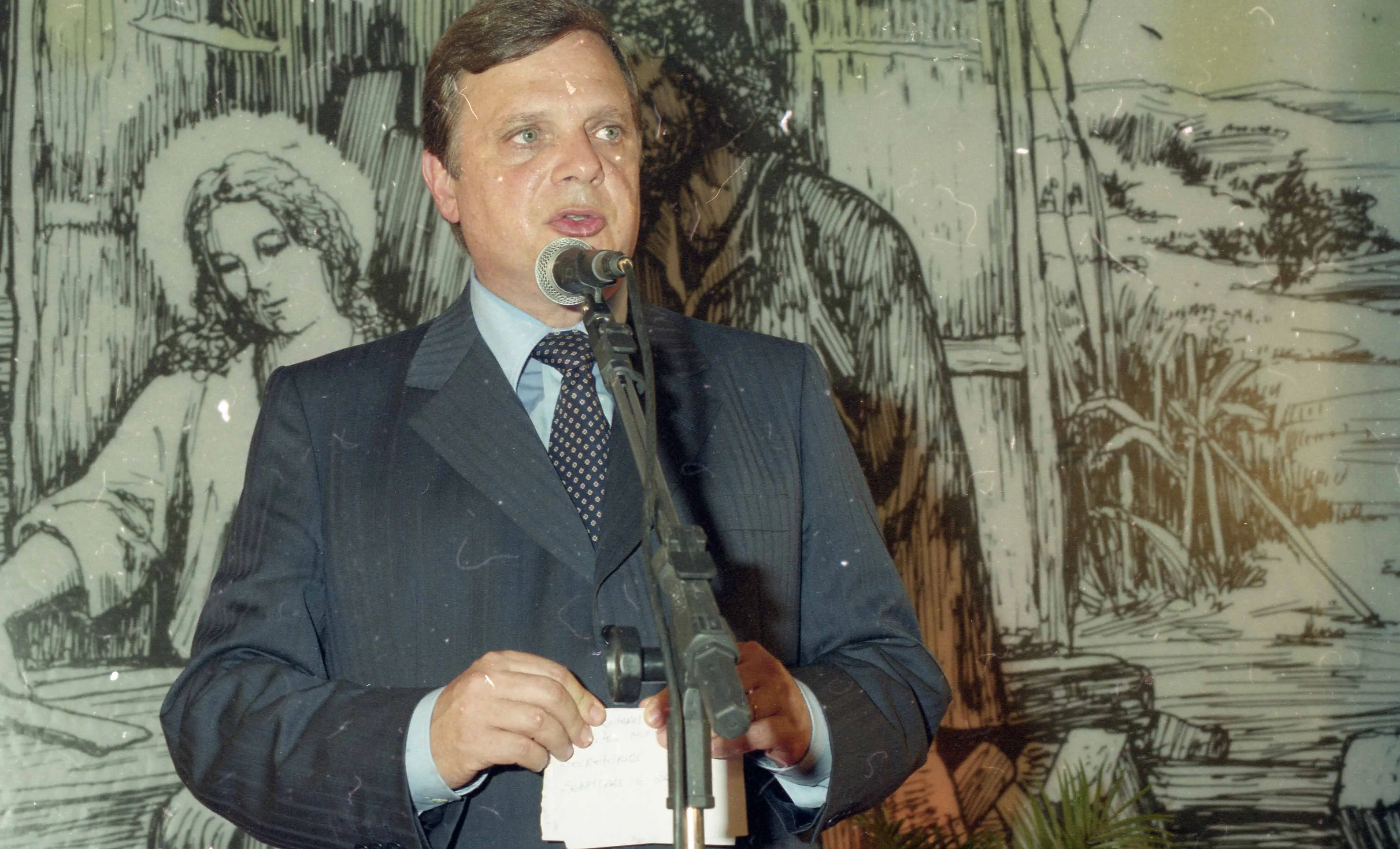 Tasso governa o Ceará durante três mandatos, sendo o primeiro deles em 1986