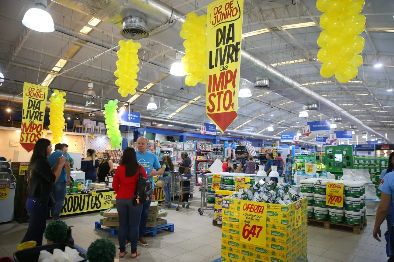 Imagem da notícia: Dia Livre de Impostos: veja produtos com descontos em Fortaleza