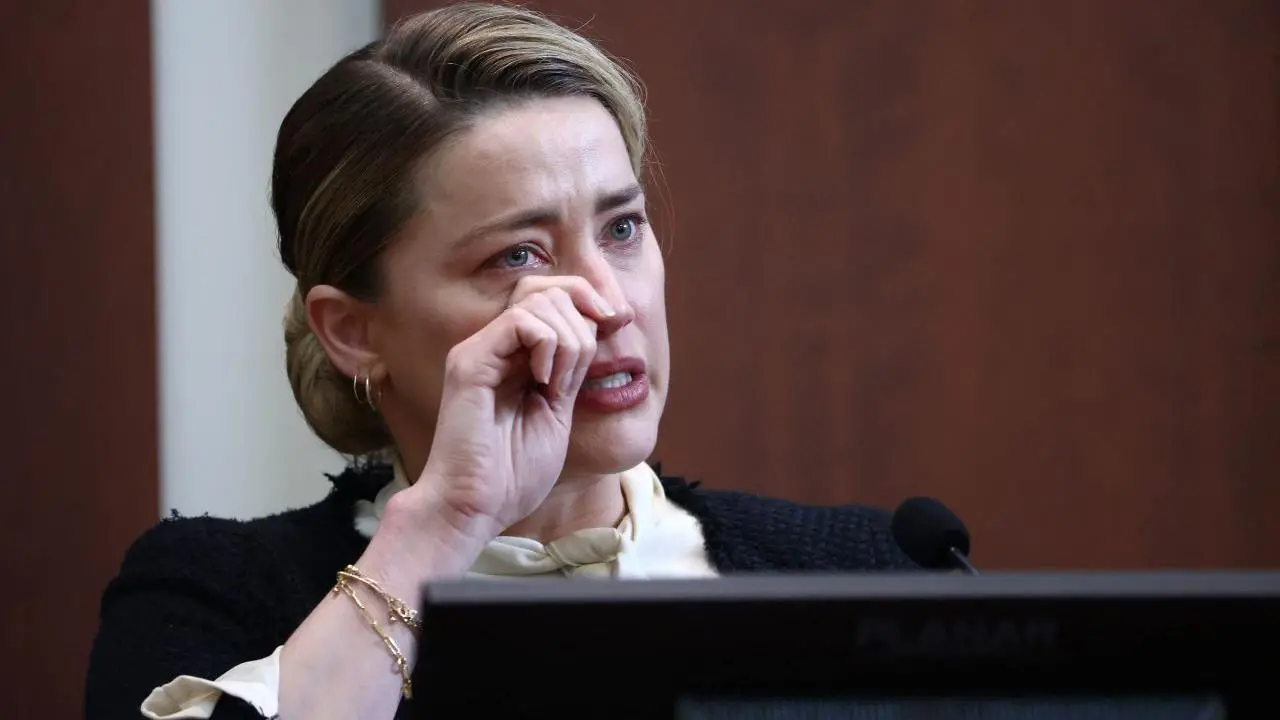 Imagem da notícia: Amber Heard é pedida em casamento por suposto milionário saudita 