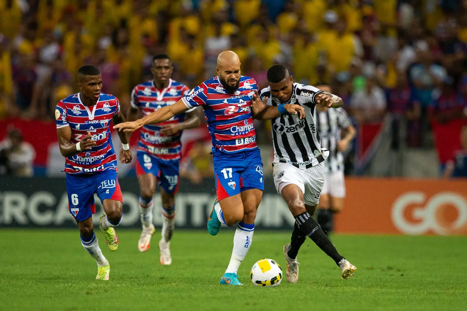 Fortaleza e Ceará em campo pela Série A