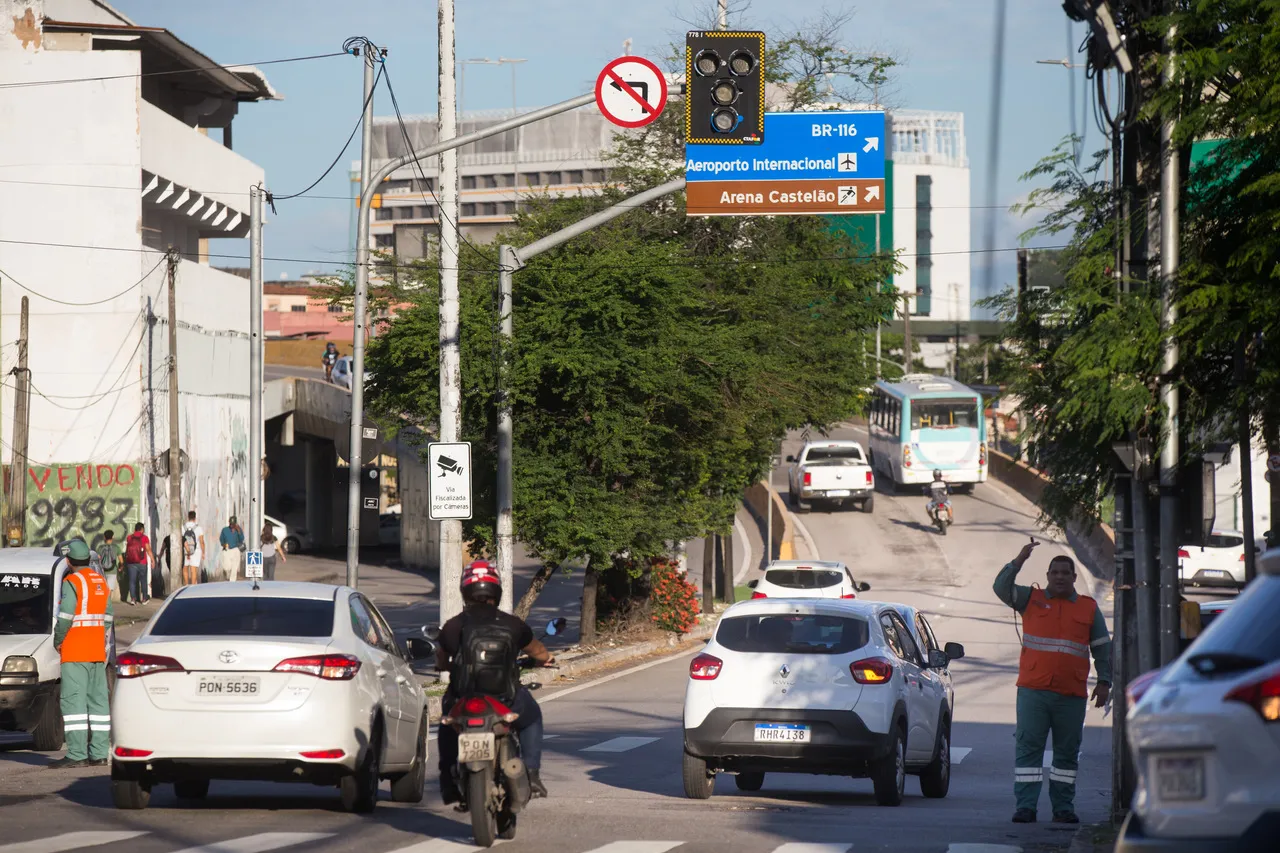 Muitos trechos da cidade registram instabilidade nos semáforos
