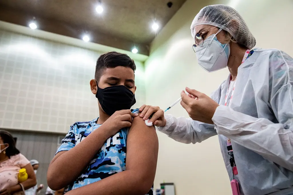 Imagem da notícia: Taxa de vacinação infantil contra Covid e outras doenças permanece baixa na Capital 