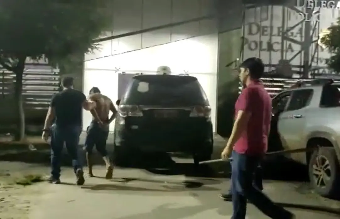 Imagem da notícia: Homem mata desafeto com golpes de enxada após ser chamado de 'mole' no Interior do Ceará