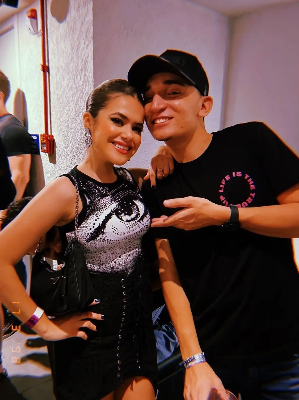Imagem da notícia: Maisa Silva desabafa sobre pressão por namoro nas redes após vídeo de João Gomes