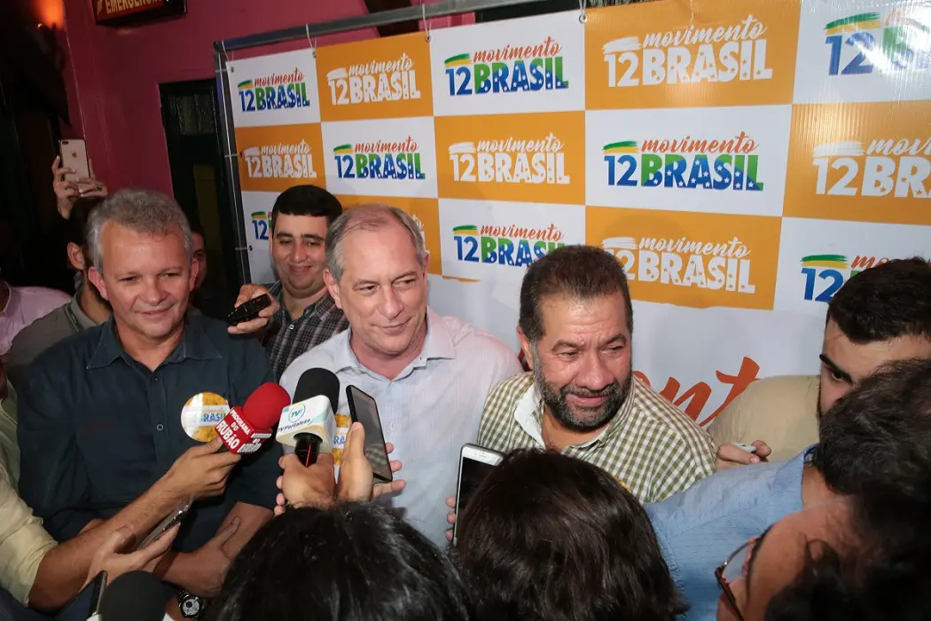 Imagem da notícia: Antes de reunião com Carlos Lupi, vereadores do PDT especulam anúncio de candidato na quarta (15)