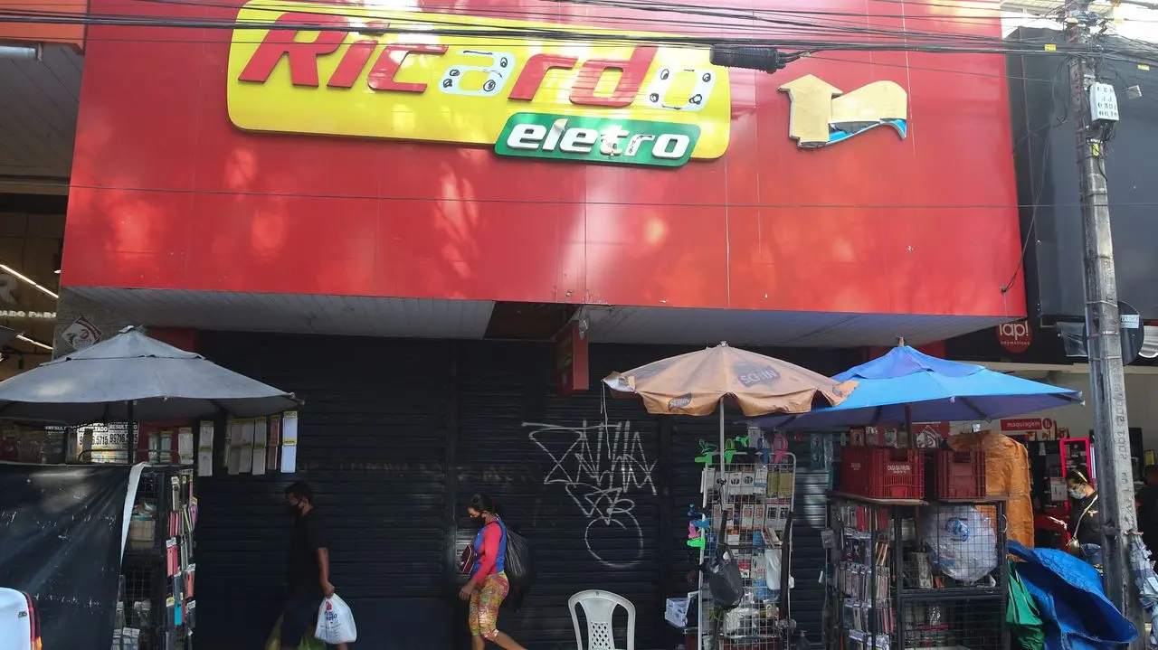 Imagem da notícia: De shoppings a igreja: Ricardo Eletro possui dívida de R$ 83,6 milhões no Ceará; veja lista