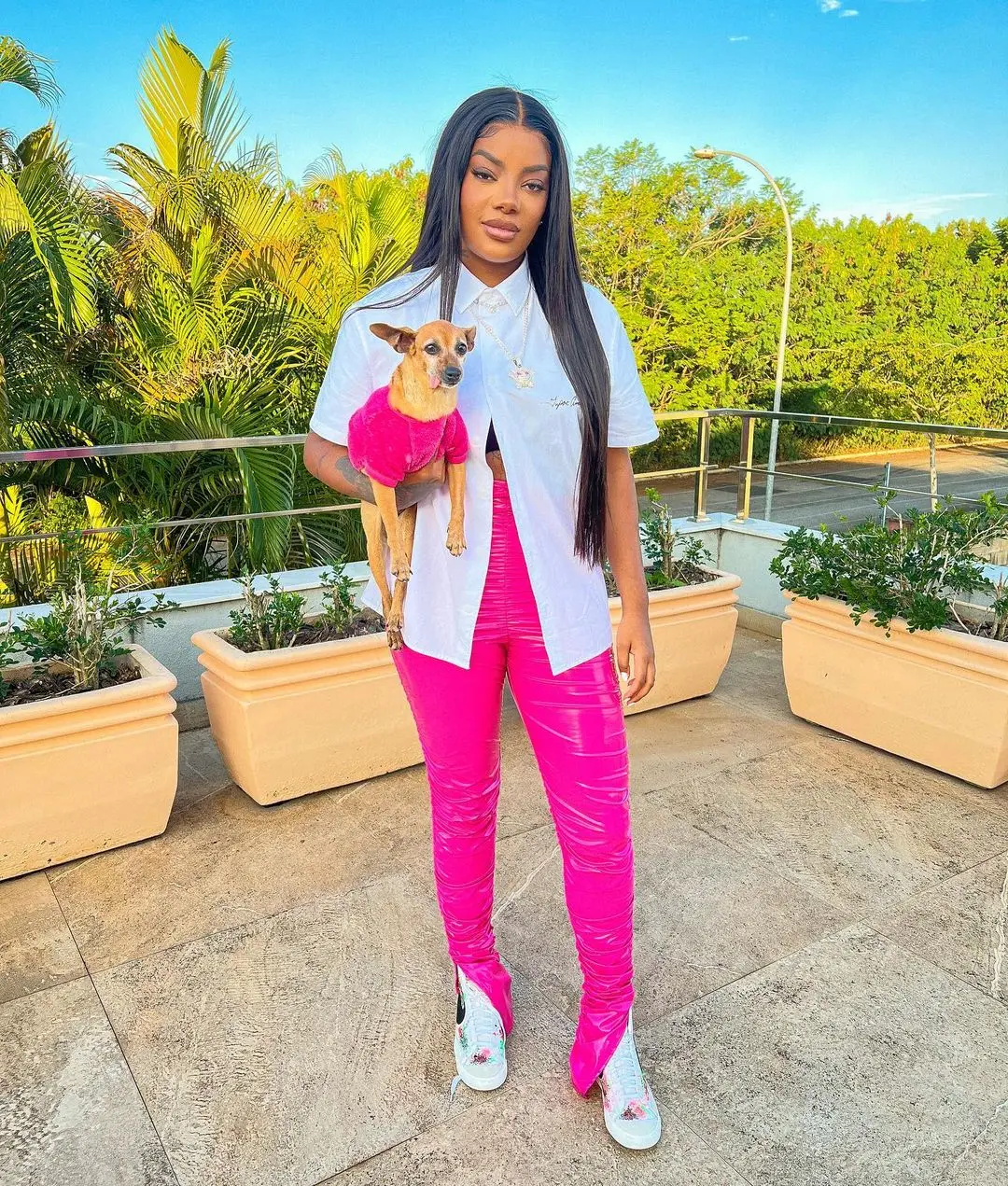 Imagem da notícia: Ludmilla responde à olhada de Daniela Mercury para Brunna Gonçalves: 