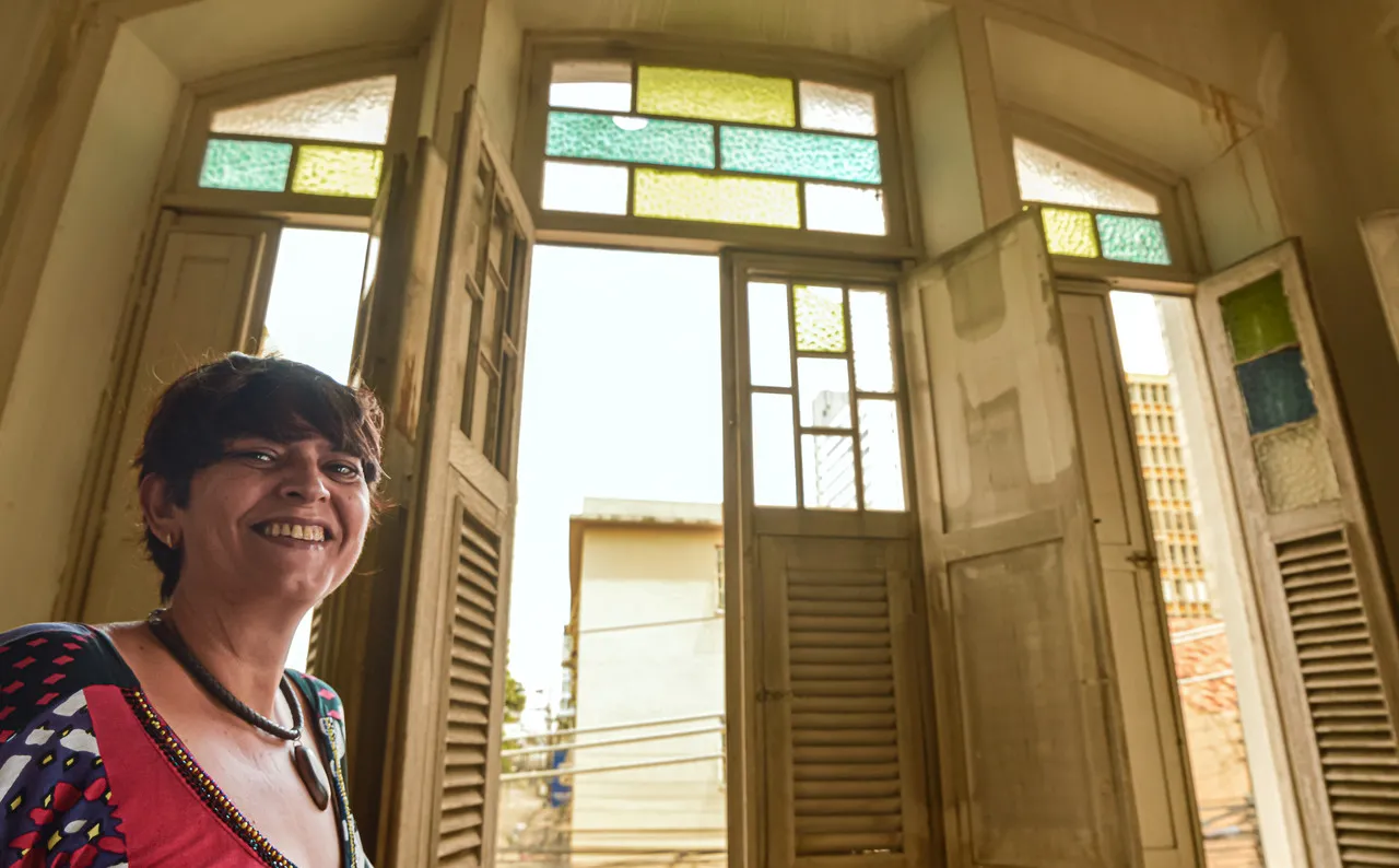 Pilar e o marido pretendem resgatar no casarão vivências históricas do Centro de Fortaleza