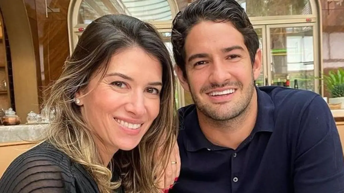Imagem da notícia: Alexandre Pato conta sobre reação ao ver o sogro, o apresentador Silvio Santos, pela 1ª vez