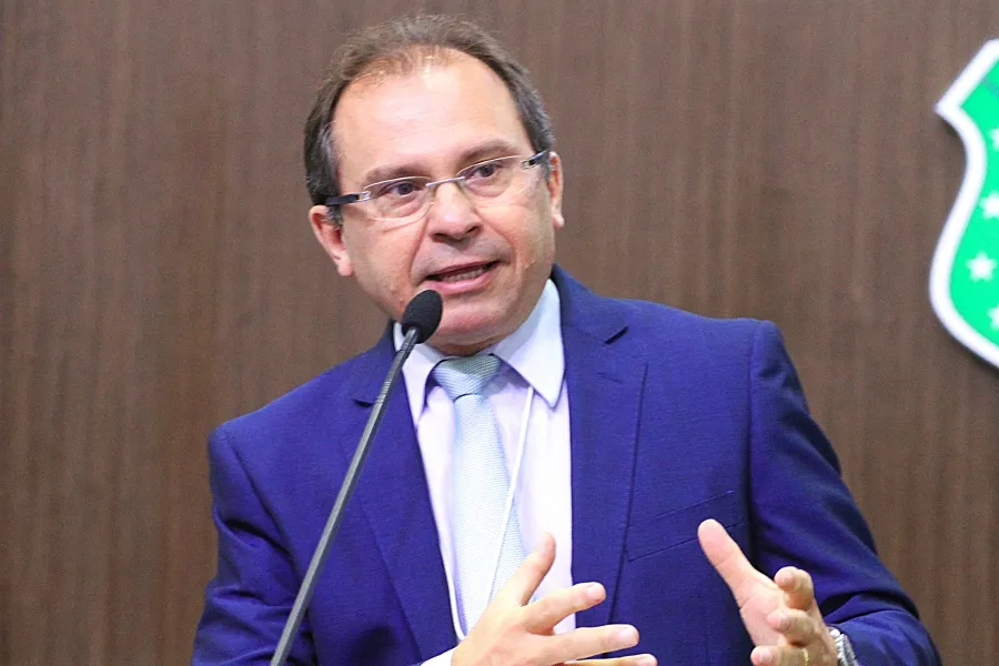 Carlos Matos entrou com um projeto na Assembleia pedindo a realização de um plebiscito na área de litígio