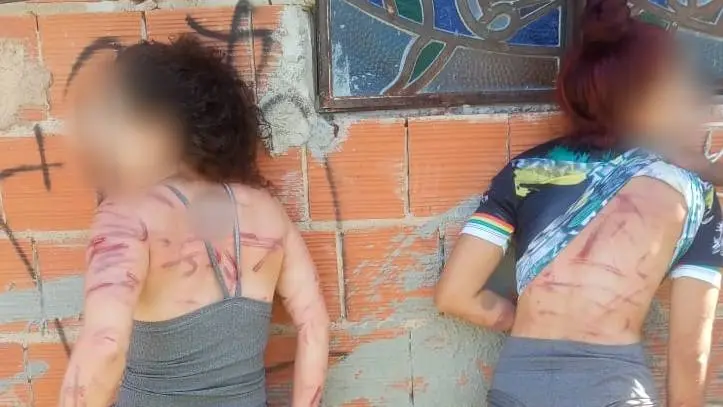 Imagem da notícia: Mulheres são chicoteadas por membros de facção criminosa no bairro Passaré, em Fortaleza 