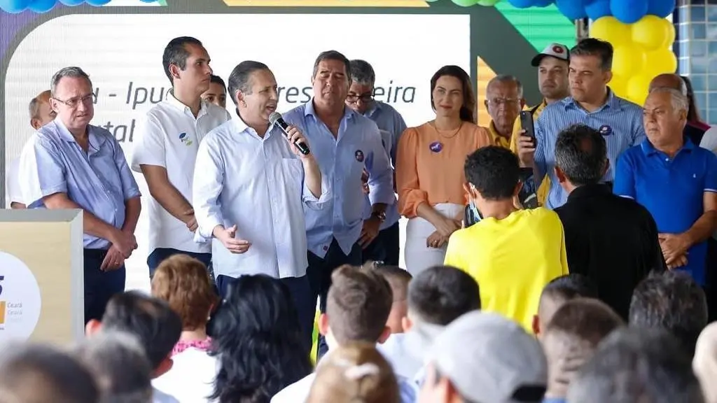 Imagem da notícia: Domingos Filho orienta prefeitos do PSD a não se manifestar sobre apoio a Izolda ou Roberto Cláudio