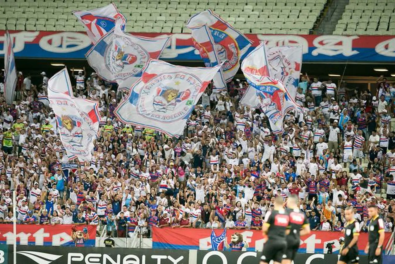 Imagem da notícia: Torcidas organizadas do Fortaleza são punidas a partir do Clássico-Rei por briga no Castelão