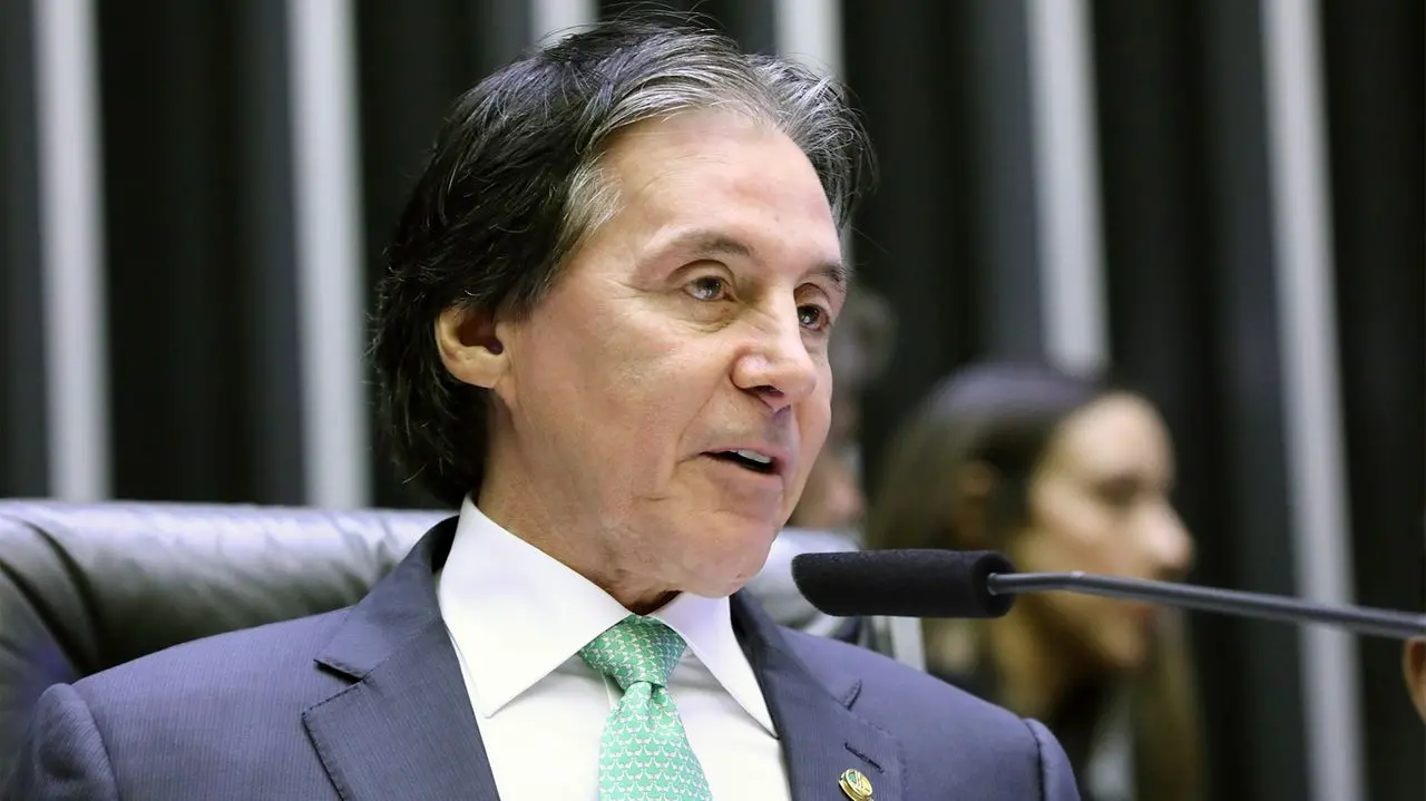 Imagem da notícia: Eunício Oliveira terá encontro com Lula e Camilo para tentar emplacar candidatura no Ceará