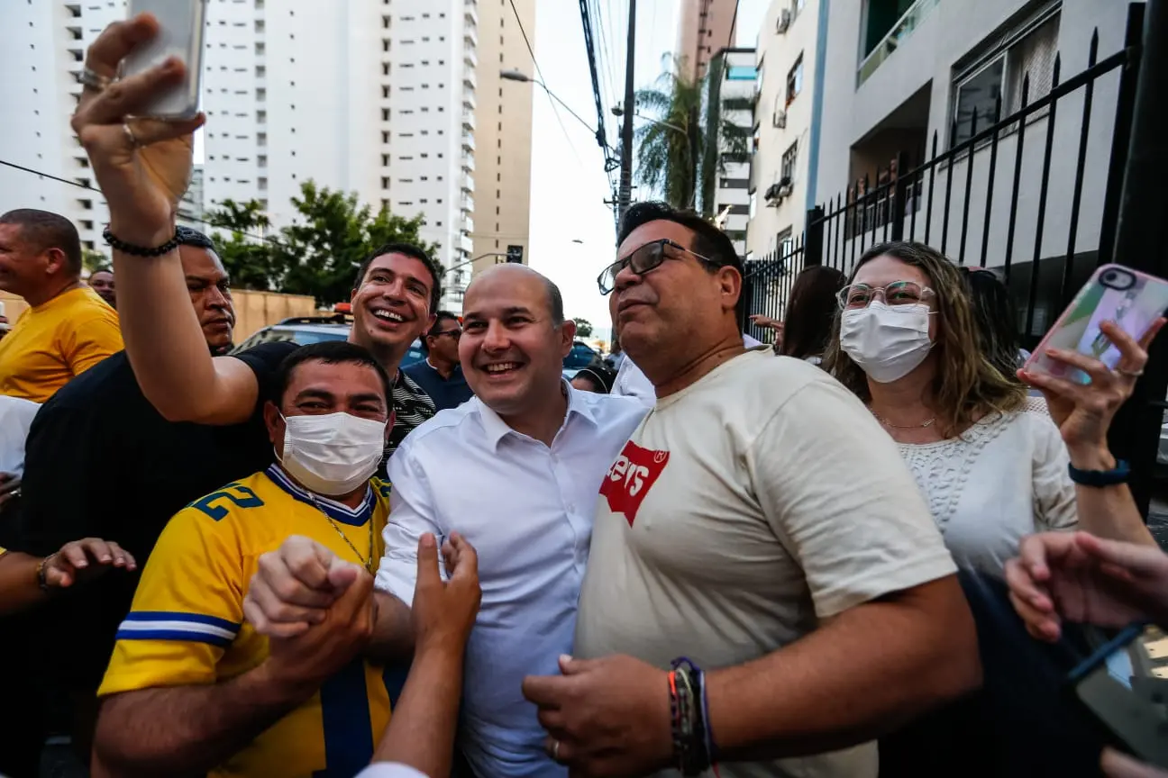 Imagem da notícia: Após decidir por Roberto Cláudio, PDT precisará de muito diálogo para evitar racha com aliados