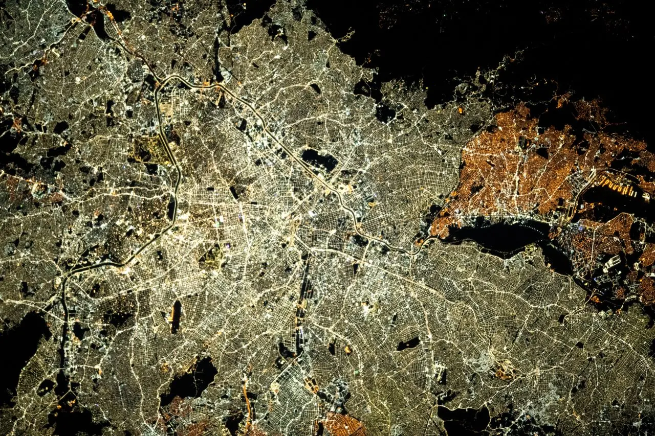 Imagem da notícia: Nasa publica imagens noturnas de capitais brasileiras; confira