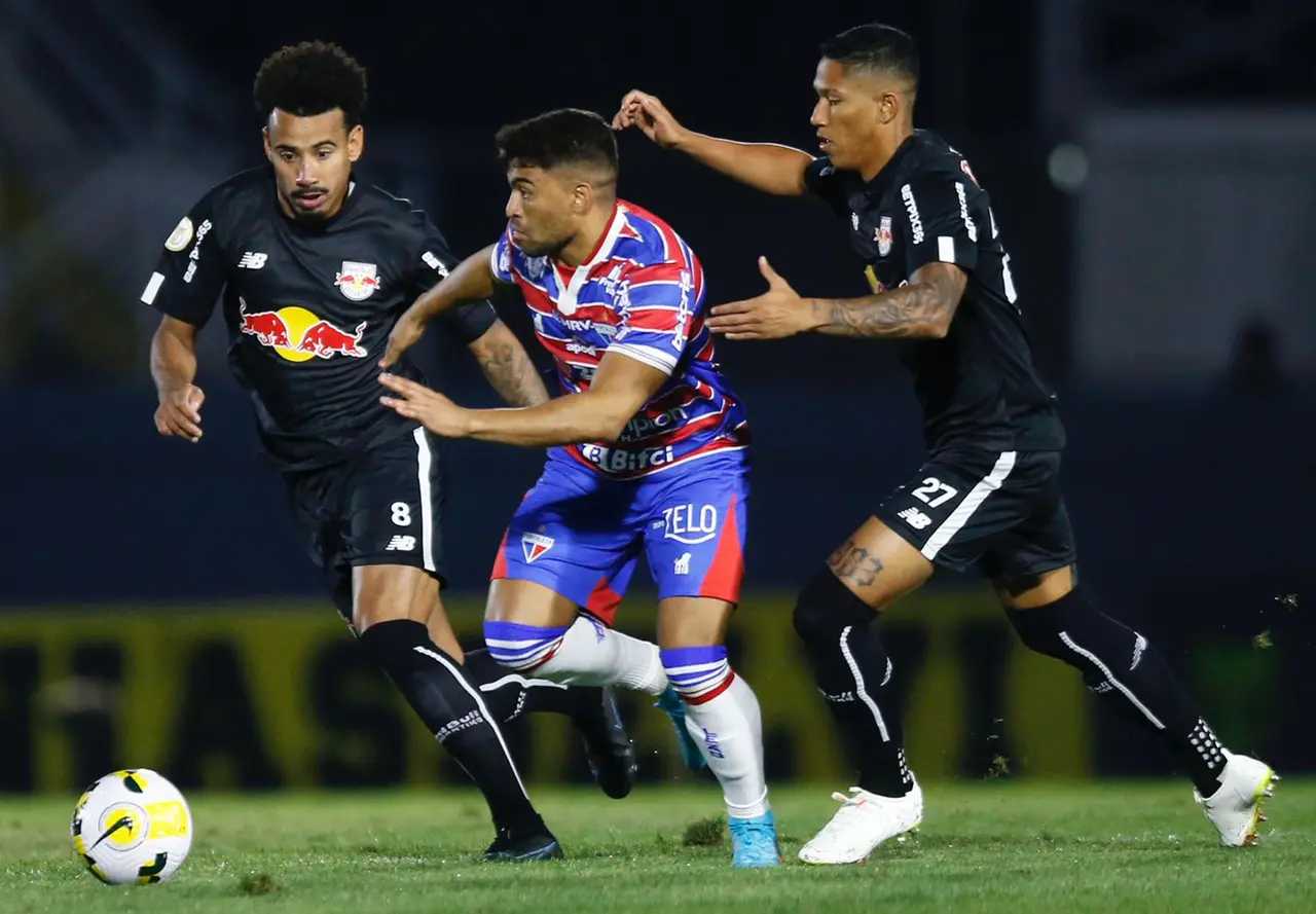 Imagem da notícia: Análise: Fortaleza competiu até onde deu, mas sentiu desgaste e amargou derrota que preocupa