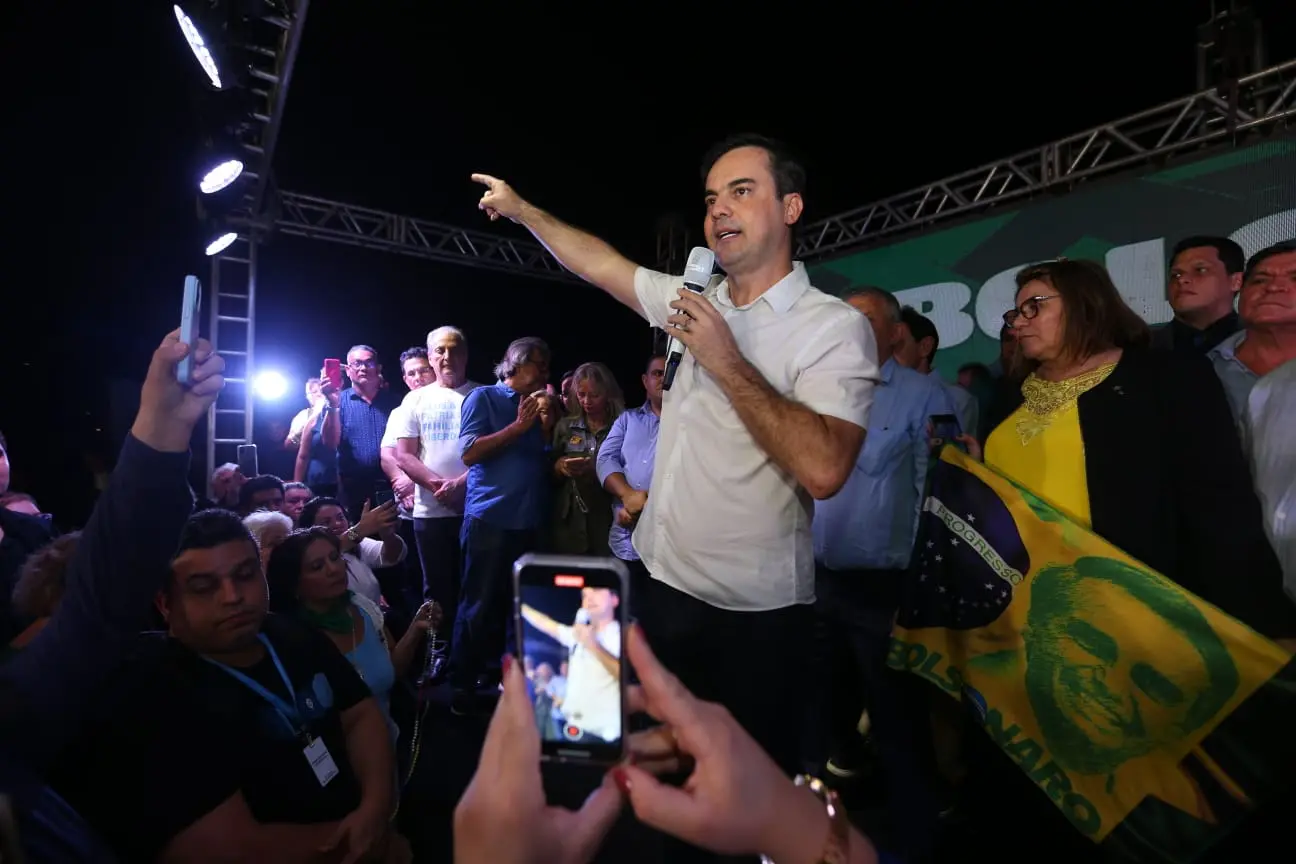 Imagem da notícia: Capitão Wagner tenta apoio de PL e Republicanos, e aliados defendem mulher para vice 