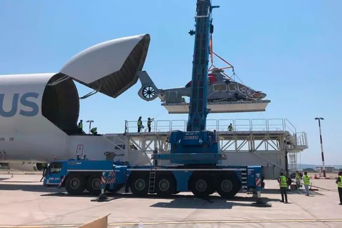 Imagem da notícia: Conheça o helicóptero ACH160, modelo de luxo transportado pelo avião Beluga para o Brasil