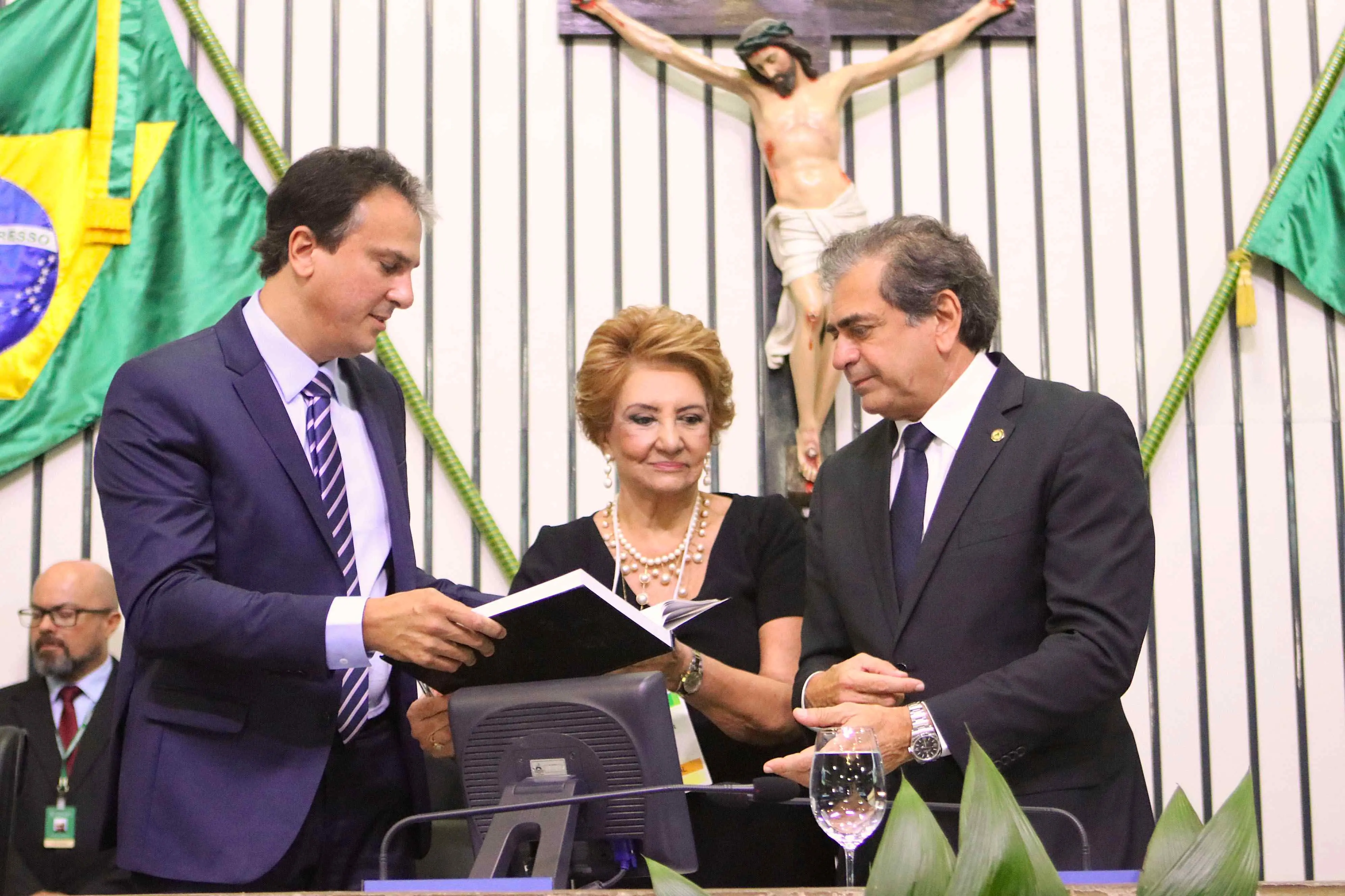 Imagem da notícia: Direção nacional do Progressistas anula apoio do partido a Camilo e Elmano no Ceará