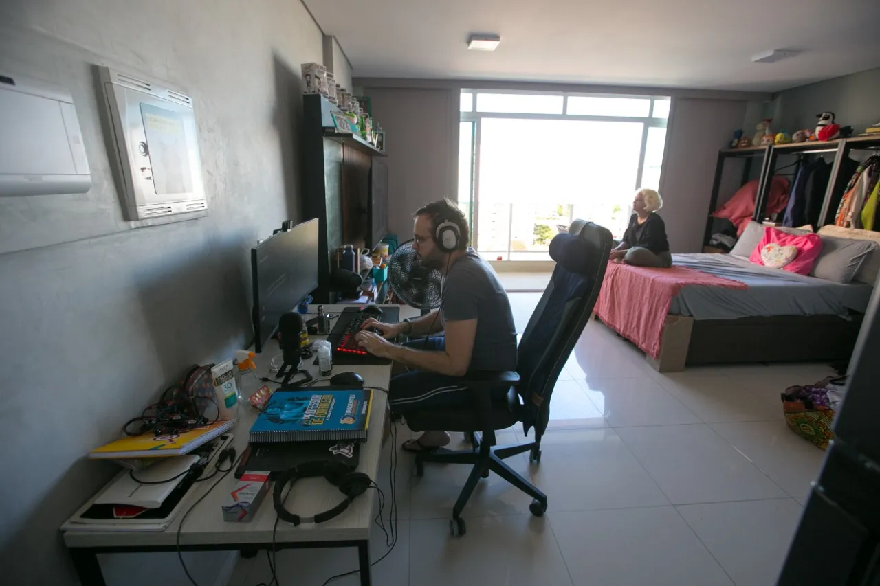 Apartamentos menores se tornam atrativos para jovens, que priorizam localizações próximas ao trabalho