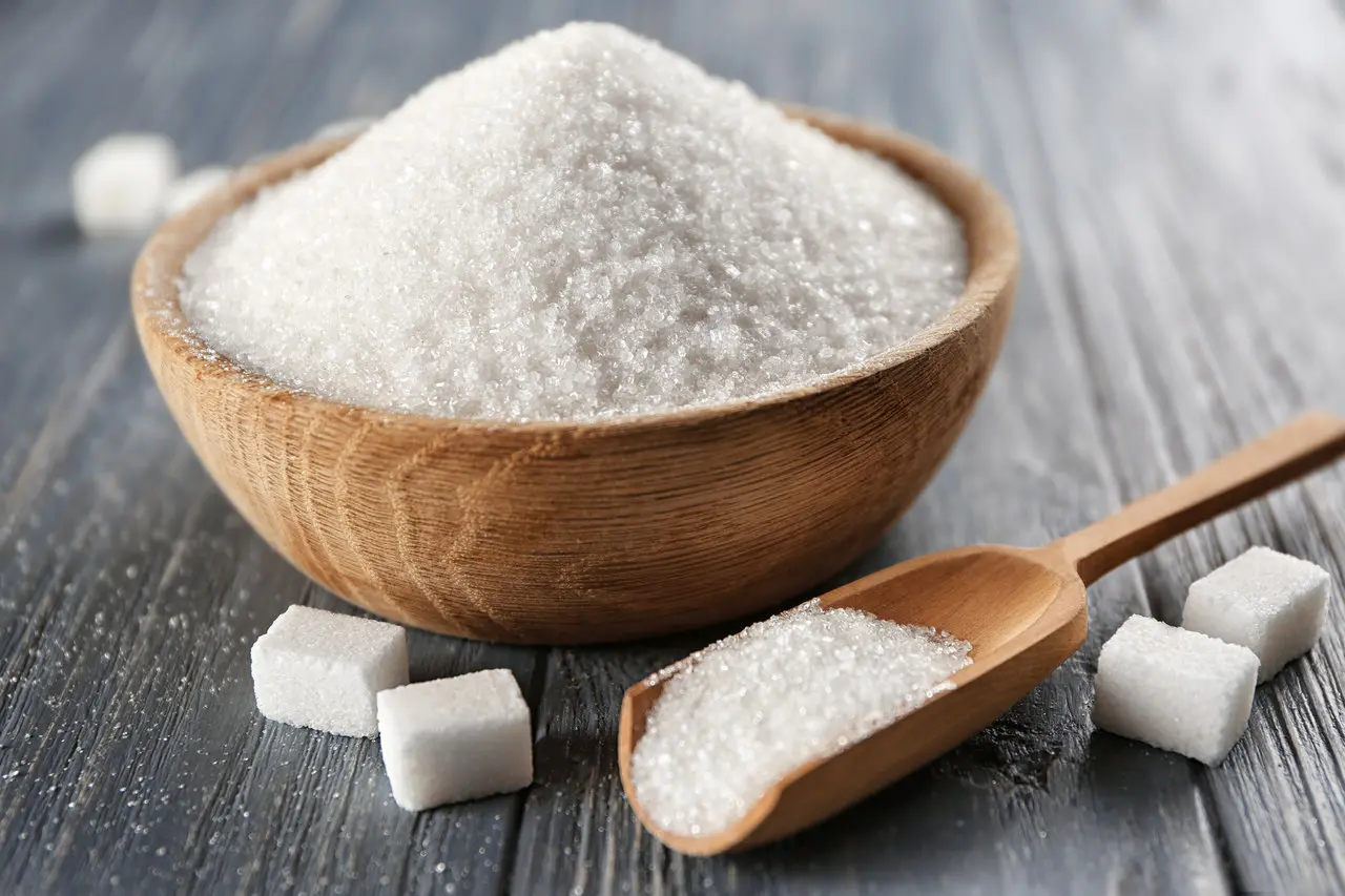 Imagem da notícia: Açúcar demerara, refinado, mascavo ou orgânico? Veja se existe opção mais saudável