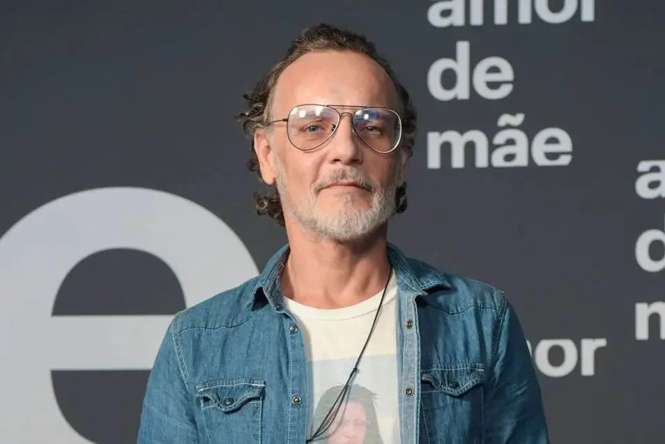 Imagem da notícia: Modelo que acusa ator Gustavo Novaes de estupro lamenta: 'vítima colocada em questionamento'