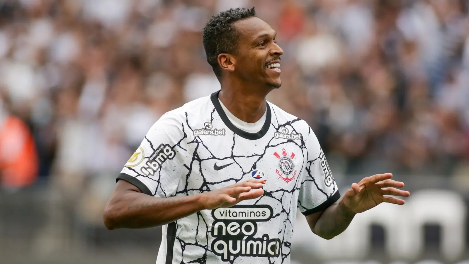 Imagem da notícia Jô no Ceará: bastidores do acerto e motivos do clube para a contratação do atacante