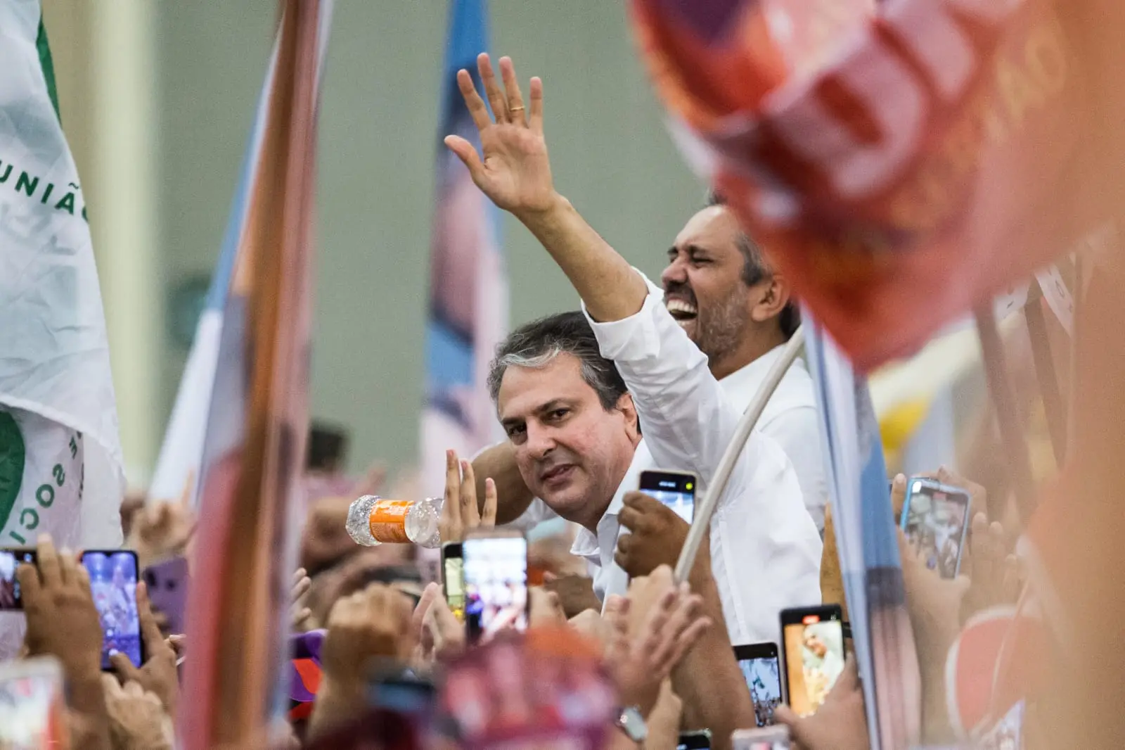 Imagem da notícia: Decisões do TSE sobre partidos beneficiam chapa do PT na disputa ao governo do Estado 
