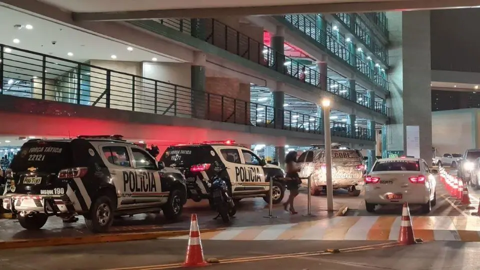 Imagem da notícia: Latrocínio em shopping: Justiça condena réus a 115 anos de prisão pela morte de gerente em joalheria