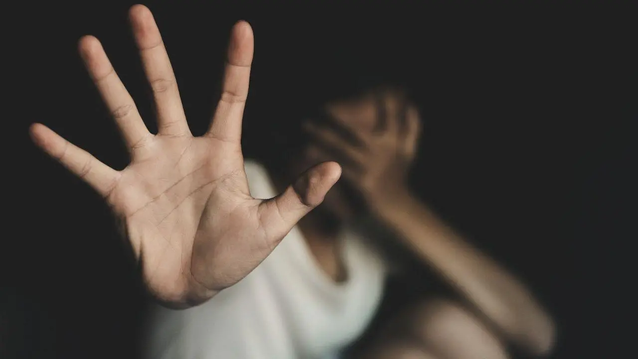Imagem da notícia: Adolescente é vítima de estupro no Ceará após conhecer engenheiro em academia; saiba detalhes do caso