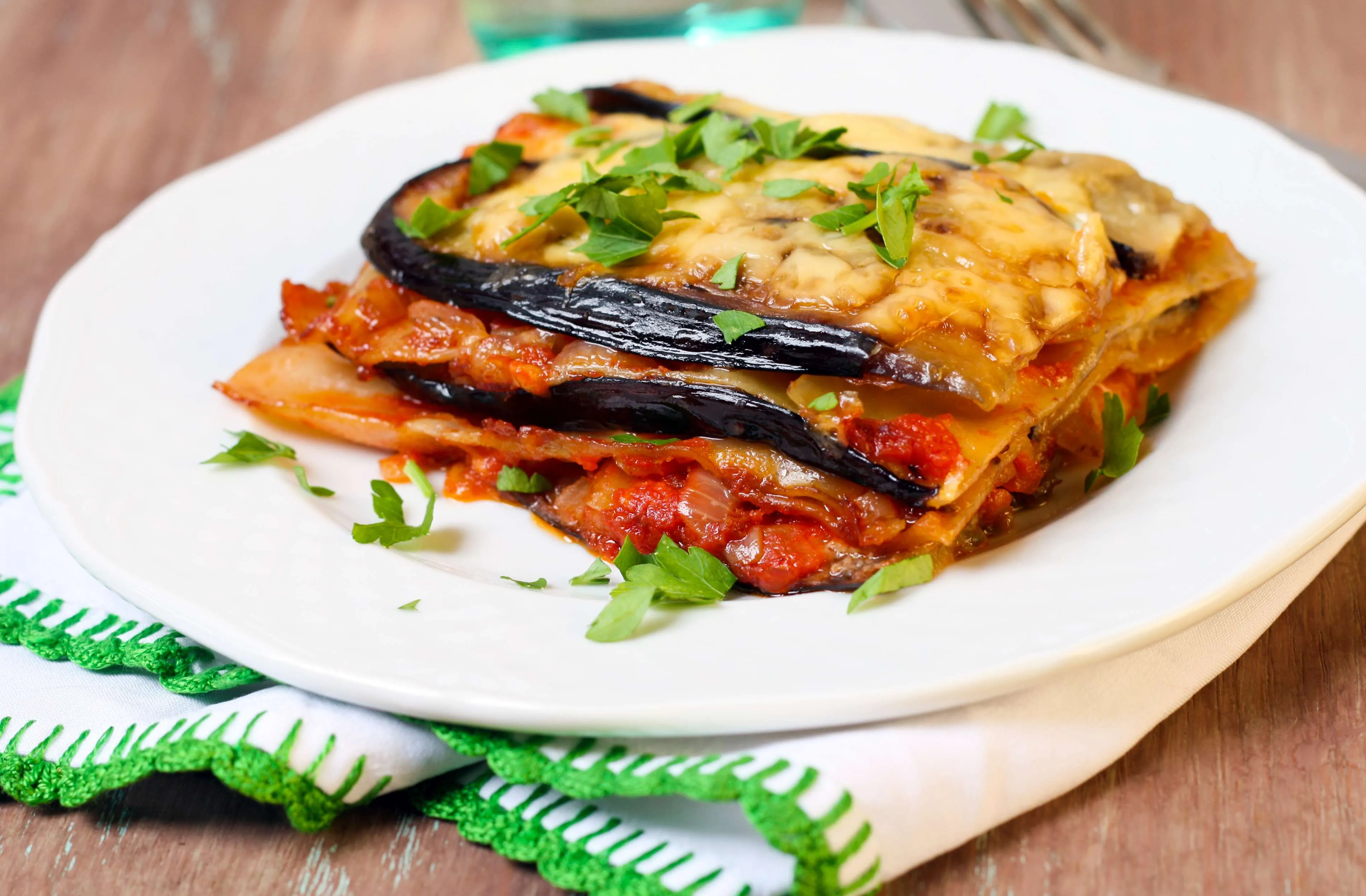 Lasanha de berinjela não leva carne, porco ou frango