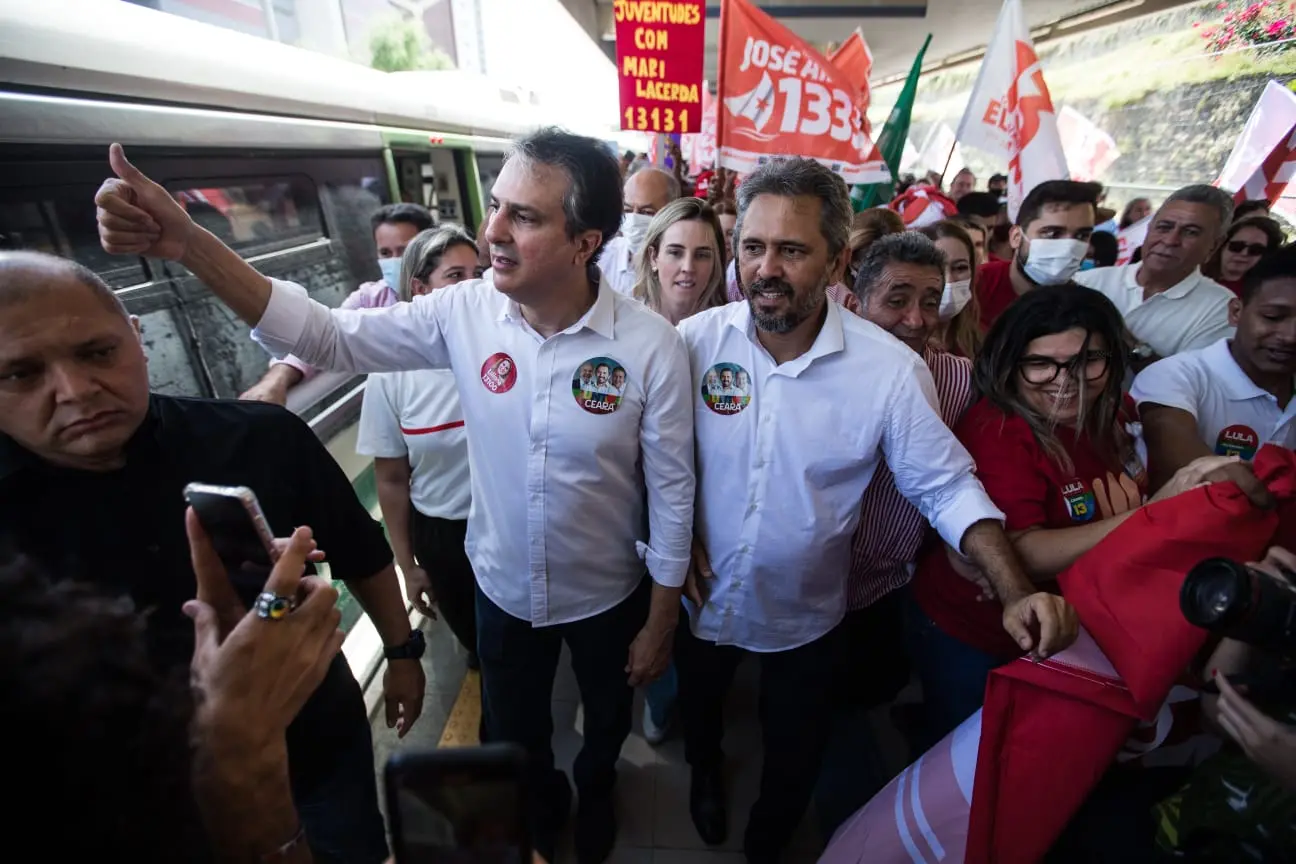 Imagem da notícia: Elmano ressalta propostas de mobilidade urbana e diz que fará campanha sem 'nenhum tipo de ataque'