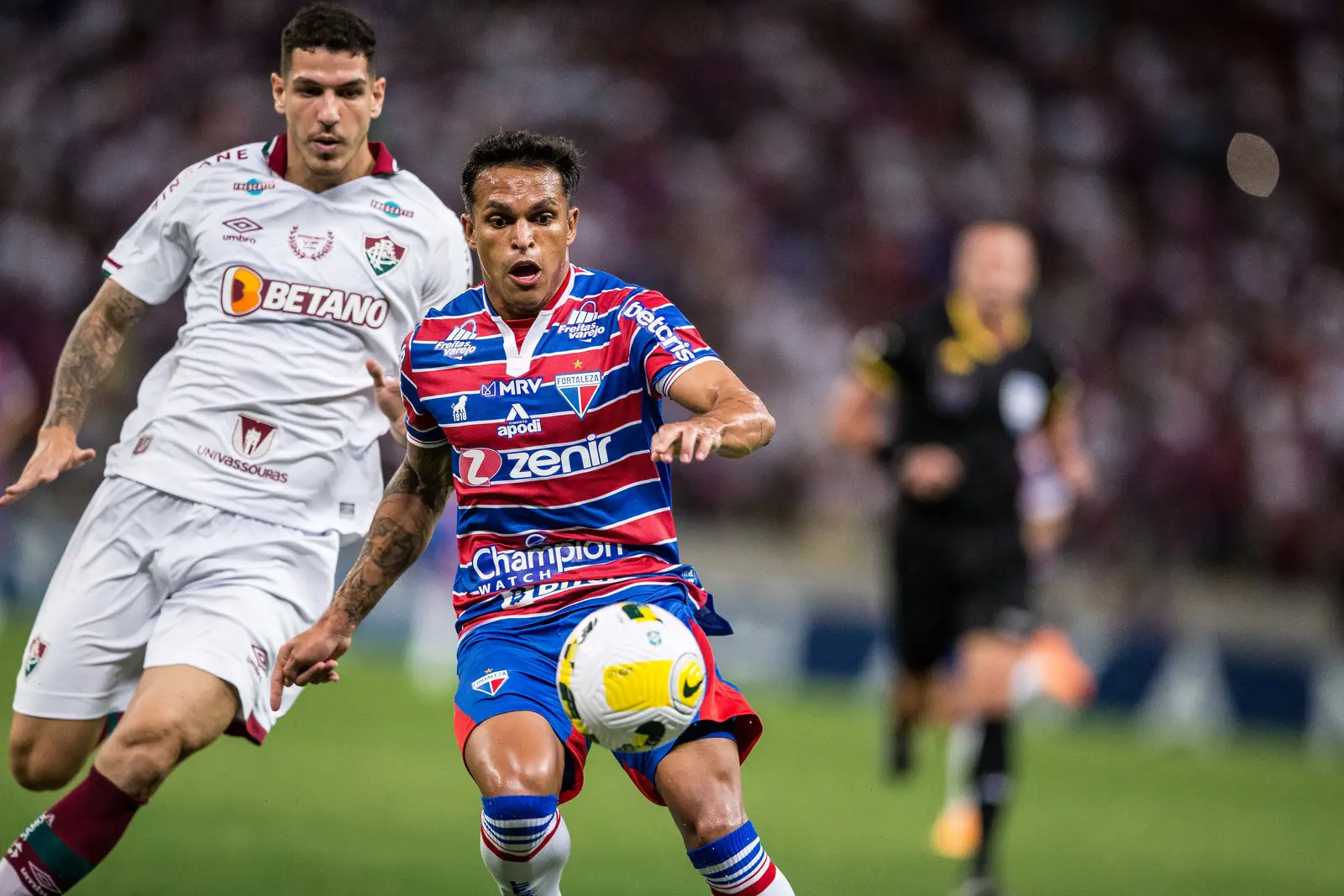 Imagem da notícia O que está em jogo em Fluminense x Fortaleza? Premiação milionária e campanha histórica
