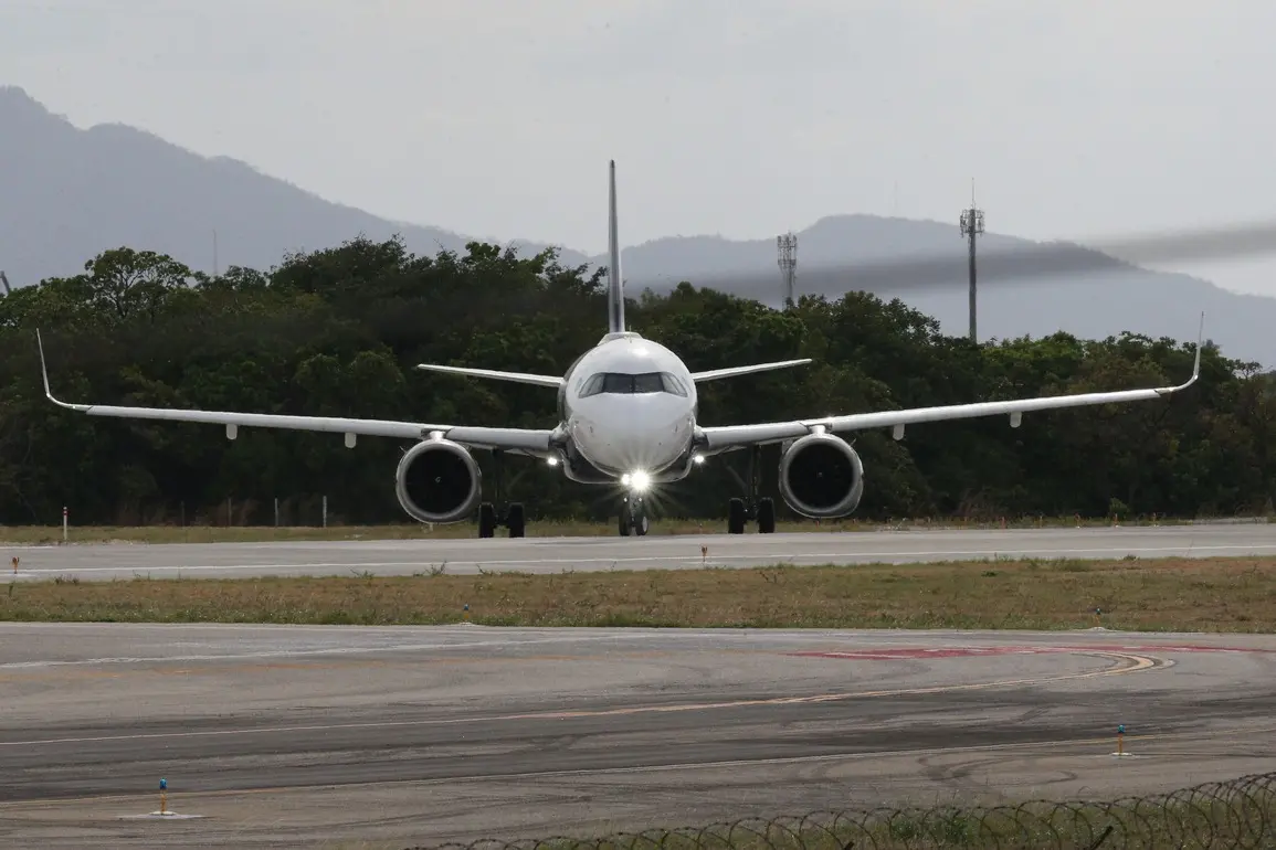 Imagem da notícia: O que causa turbulência e o que os pilotos fazem para evitá-la?