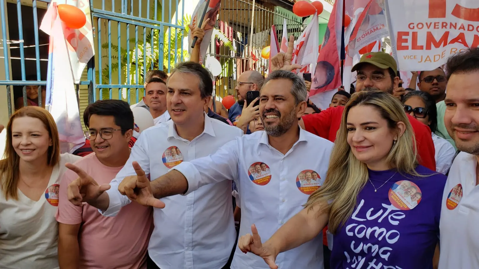 Imagem da notícia: Após derrota por prefeitura em Caucaia, Elmano aposta em aliança com Valim, ex-adversário de 2020